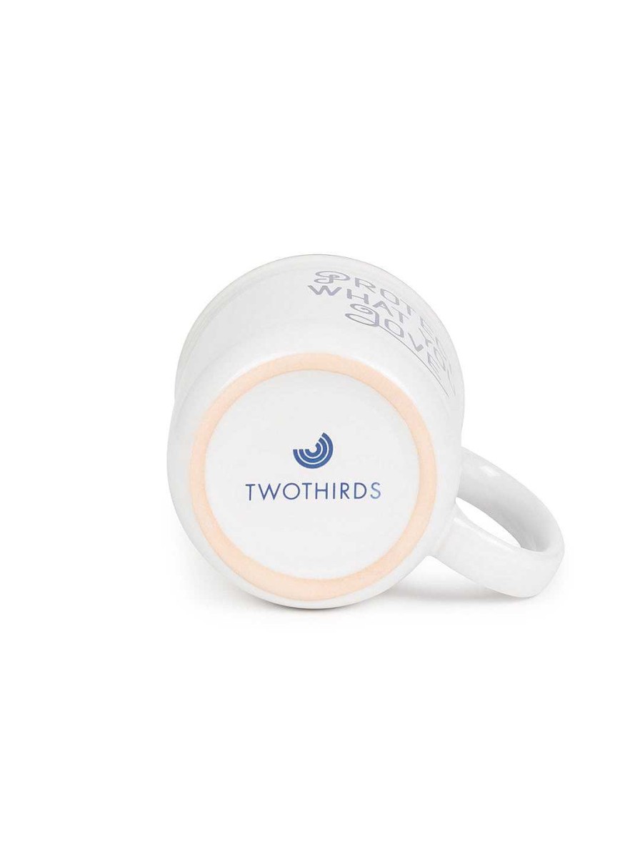 Tazas | TWOTHIRDS Taza — Protege Lo Que Amas